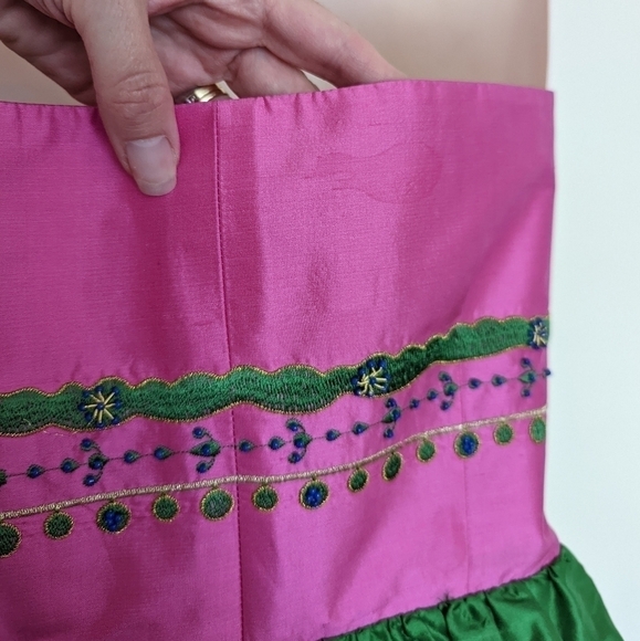 BETSEY JOHNSON Indian embroidered silk mini dress strapless 2 xs small - Picture 7 of 14